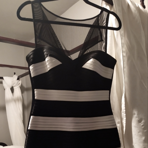 BCBG dress, size 6, black and white - Picture 1 of 4